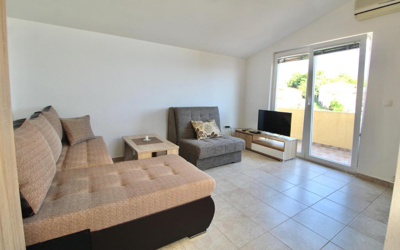 Apartments Cejovic بار المظهر الخارجي الصورة