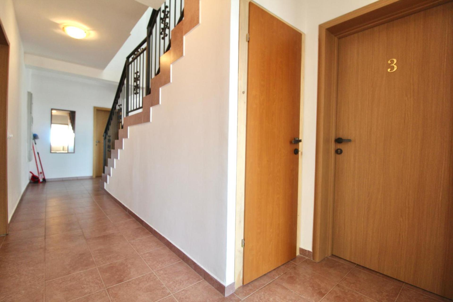 Apartments Cejovic بار الغرفة الصورة