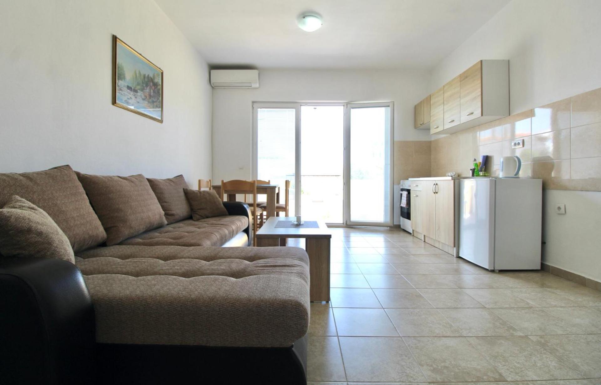 Apartments Cejovic بار الغرفة الصورة